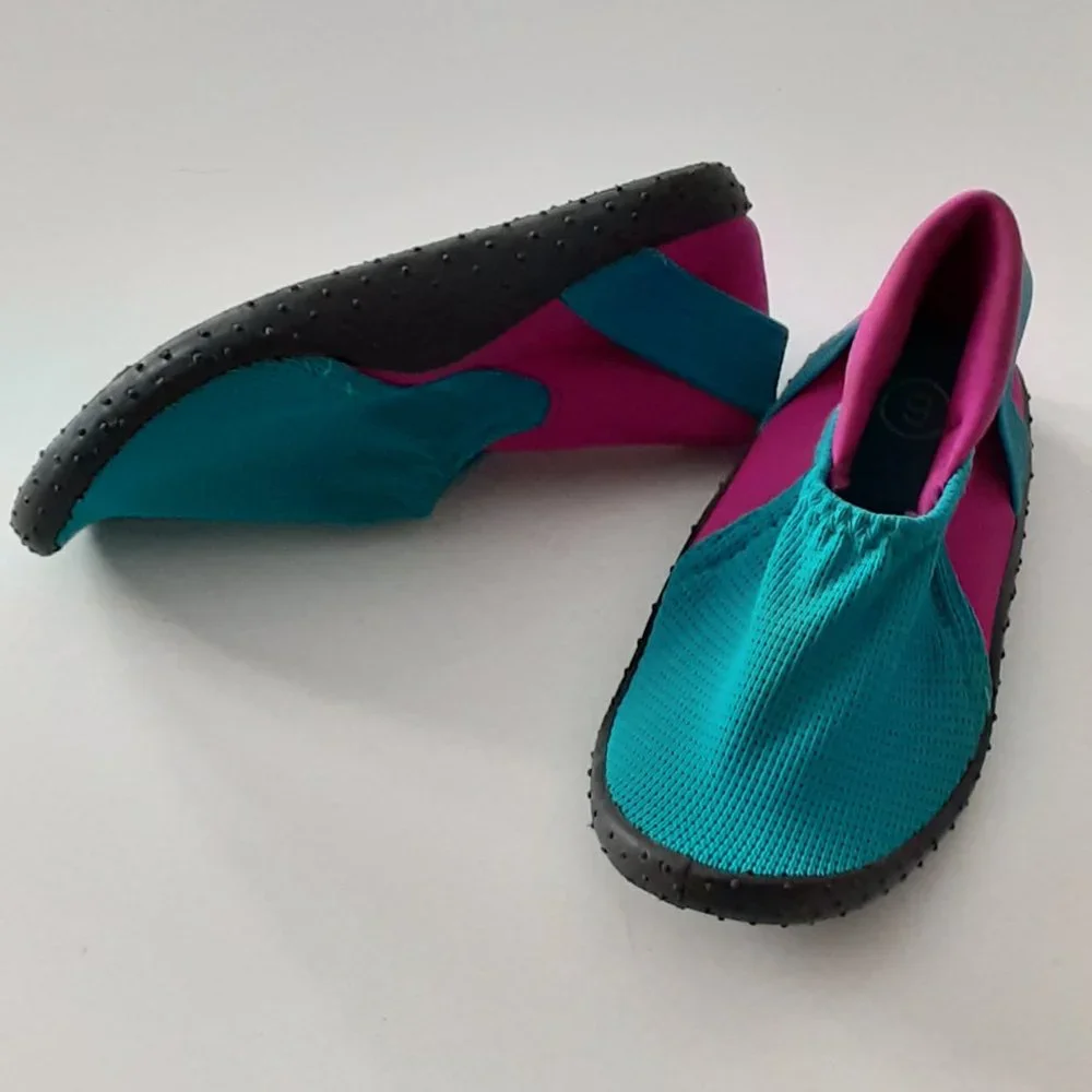 kids Water Shoes size 6